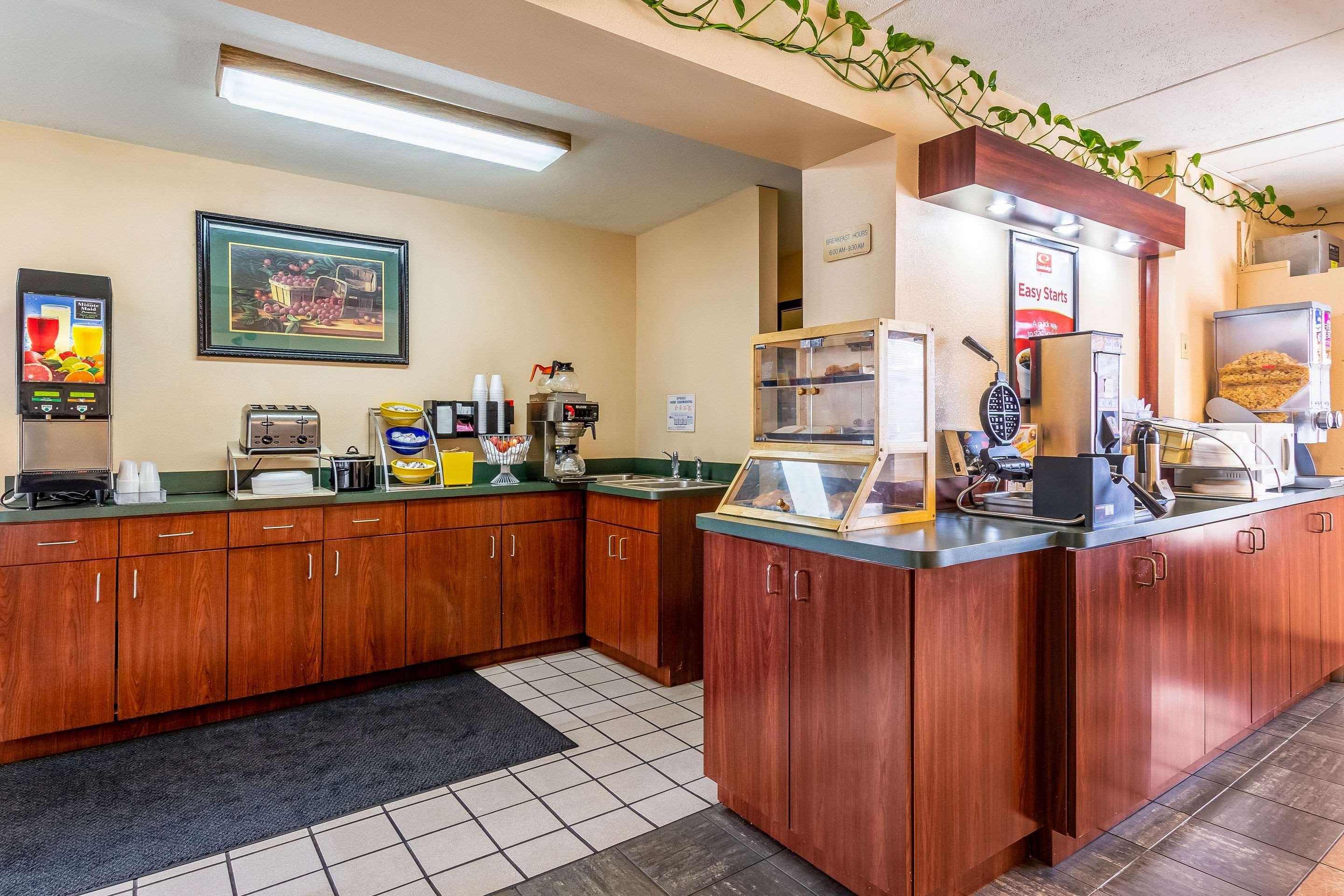 Econo Lodge Rocky Top Exterior foto