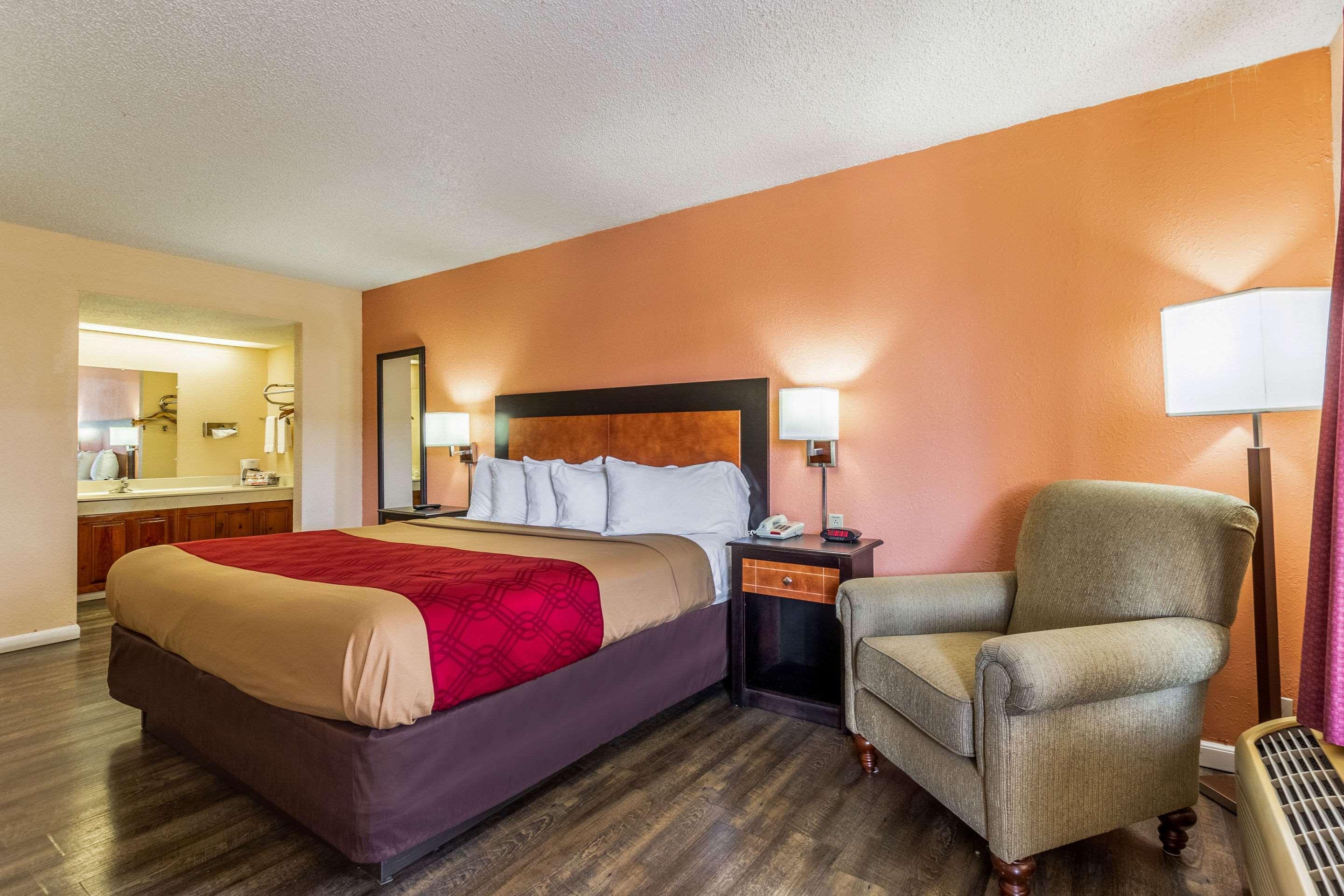 Econo Lodge Rocky Top Exterior foto